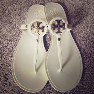 Tory Burch Mini Miller Flat thong sandal